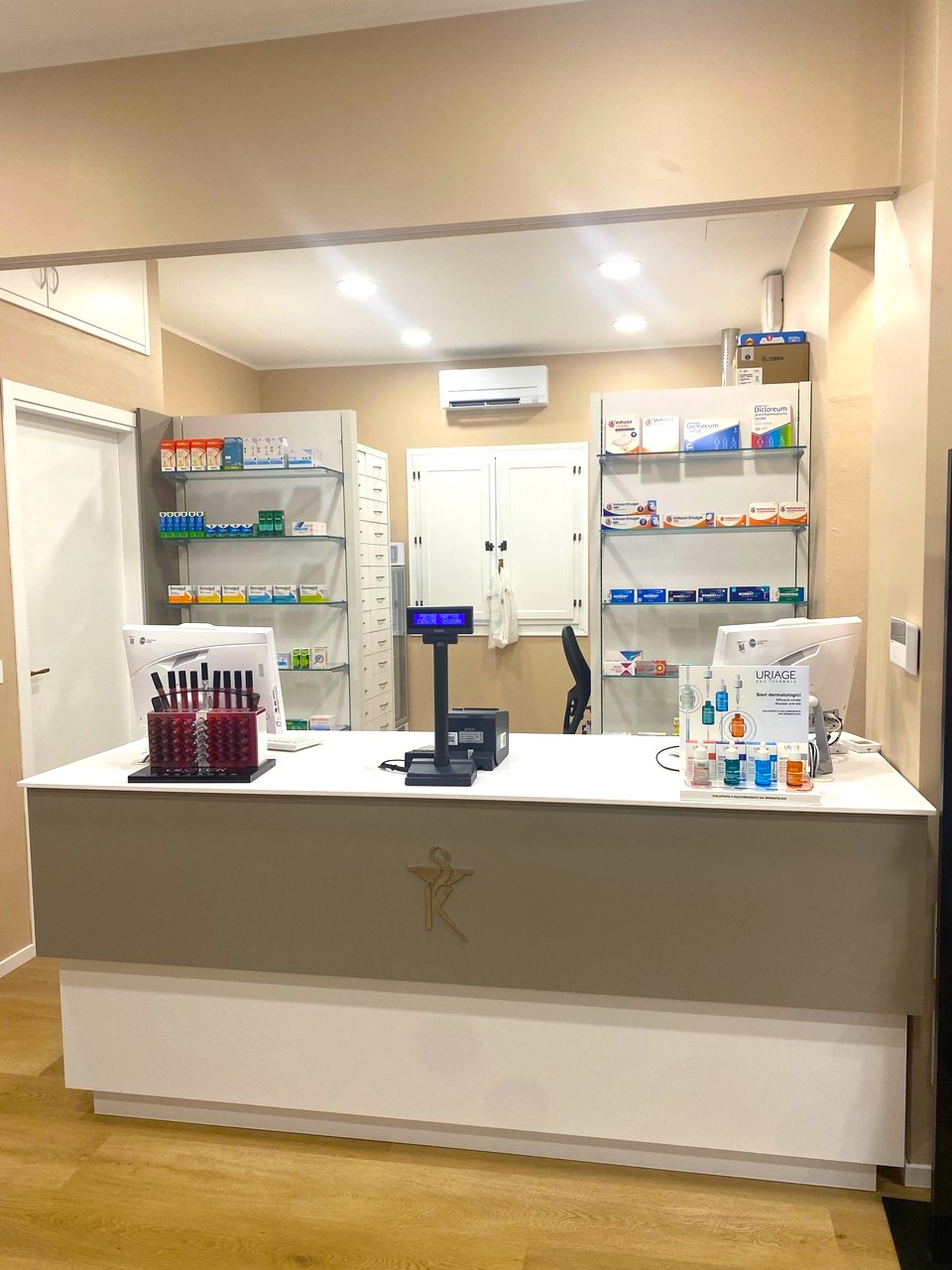 Farmacia-Nuova_San_Prospero_Imola_Chi_Siamo_11